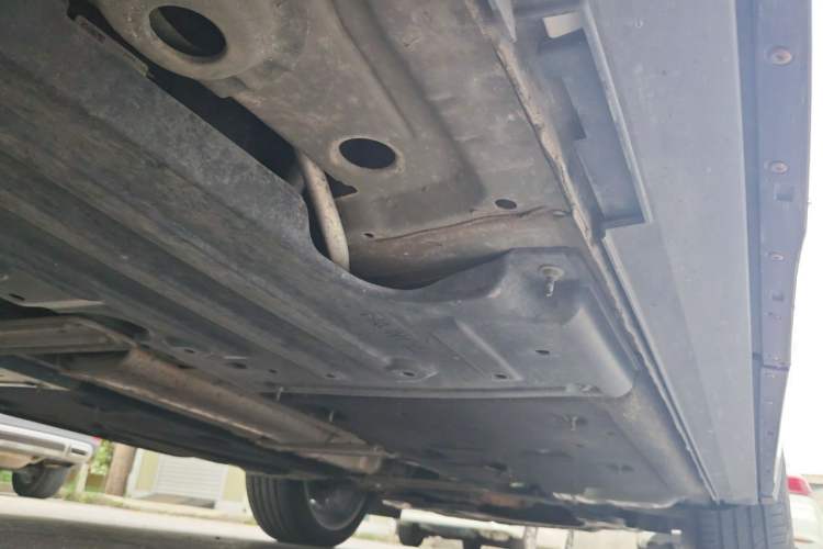 Used Cadillac XT4 2024 28T Two-Wheel-Drive Prestige Version Chassis Rear Right