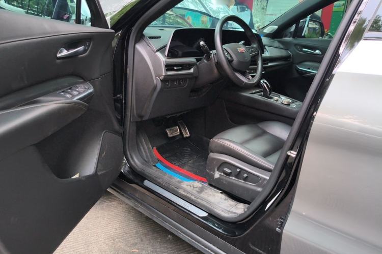 Used Cadillac XT4 2024 28T Two-Wheel-Drive Luxury Version Driver Seat
