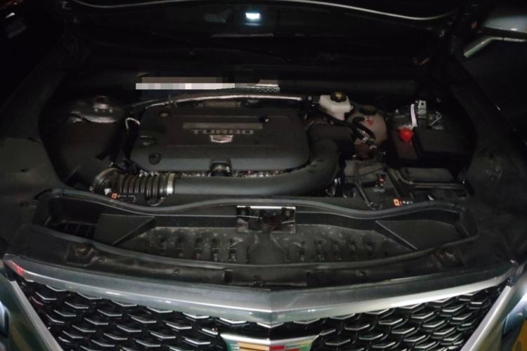 Used Cadillac XT4 2024 28T Two-Wheel-Drive Prestige Version Engine Bay