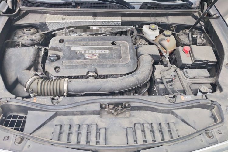 Used Cadillac XT4 2024 28T Two-Wheel-Drive Prestige Version Engine Bay
