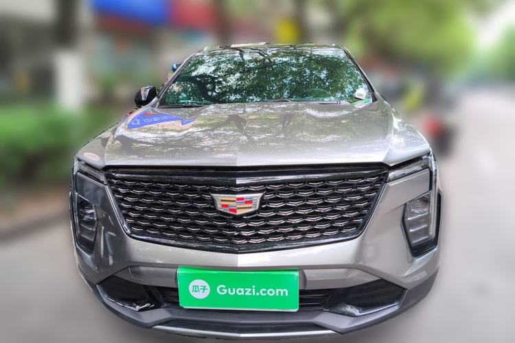 Used Cadillac XT4 2024 28T Two-Wheel-Drive Luxury Version Front