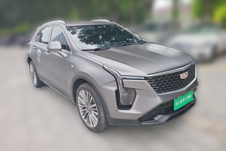 Used Cadillac XT4 2024 28T Two-Wheel-Drive Prestige Version Front Right 45 Deg