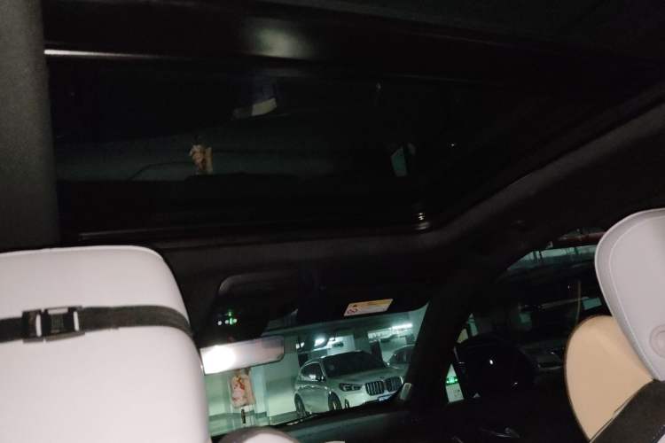 Used Cadillac XT4 2024 28T Two-Wheel-Drive Prestige Version Headliner