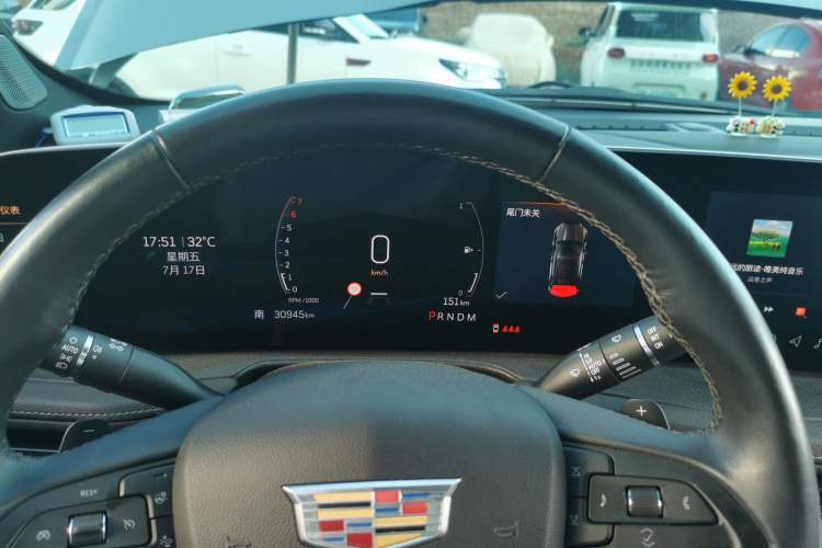Used Cadillac XT4 2024 28T Two-Wheel-Drive Prestige Version Instrument Cluster
