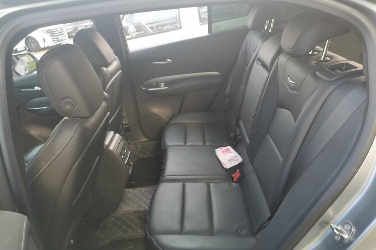 Used Cadillac XT4 2024 28T Two-Wheel-Drive Prestige Version Left Rear Seat