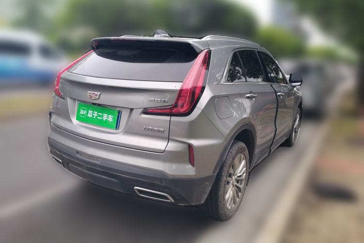 Used Cadillac XT4 2024 28T Two-Wheel-Drive Luxury Version Rear Right 45 Deg