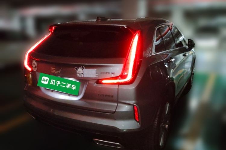 Used Cadillac XT4 2024 28T Two-Wheel-Drive Prestige Version Rear Right 45 Deg