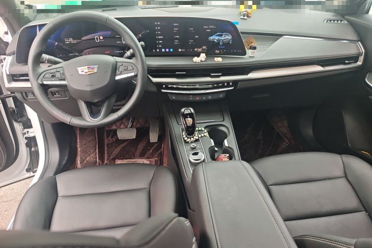 Used Cadillac XT4 2024 Facelift 28T Two-Wheel-Drive Luxury Version Center Console