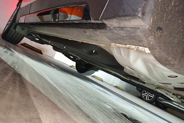 Used Cadillac XT4 2024 28T Two-Wheel-Drive Luxury Version Chassis Front Right