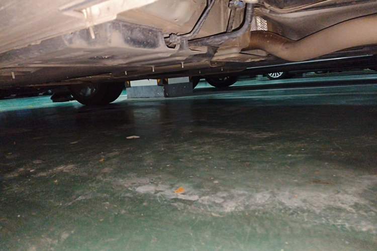 Used Cadillac XT4 2024 28T Two-Wheel-Drive Prestige Version Chassis Rear Left