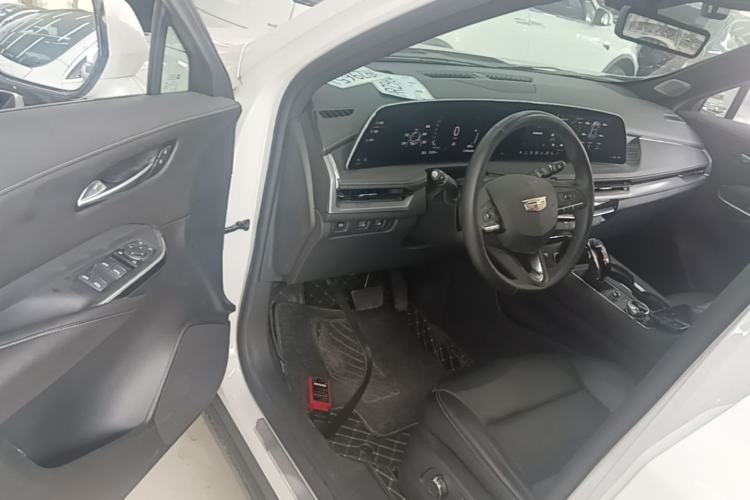 Used Cadillac XT4 2024 28T Two-Wheel-Drive Prestige Version Driver Seat