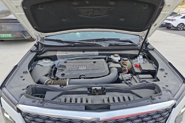 Used Cadillac XT4 2024 28T Two-Wheel-Drive Prestige Version Engine Bay