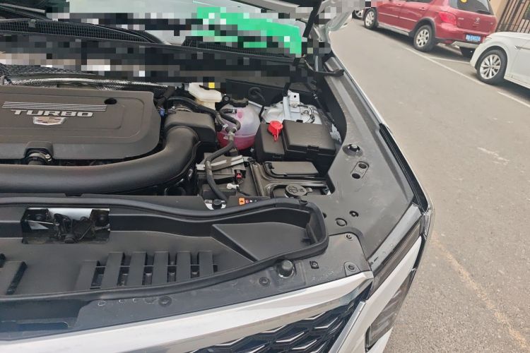 Used Cadillac XT4 2024 Facelift 28T Two-Wheel-Drive Luxury Version Engine Bay Left