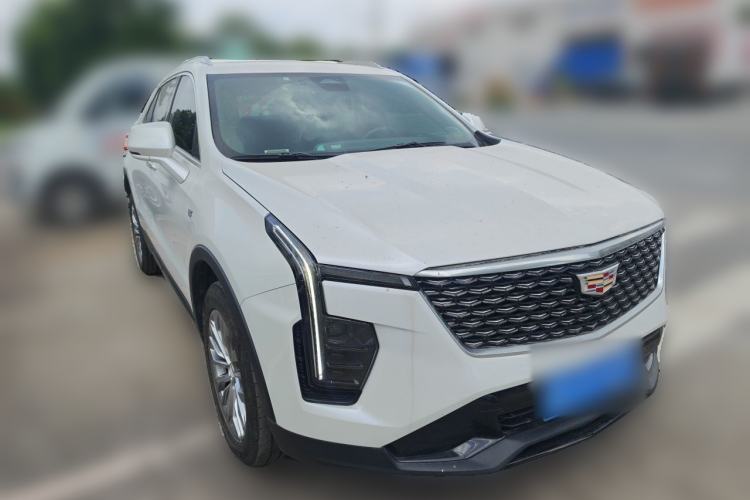 Used Cadillac XT4 2024 28T Two-Wheel-Drive Luxury Version Exterior 2