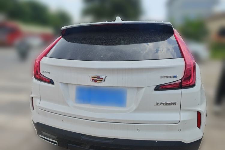 Used Cadillac XT4 2024 28T Two-Wheel-Drive Luxury Version Exterior 4