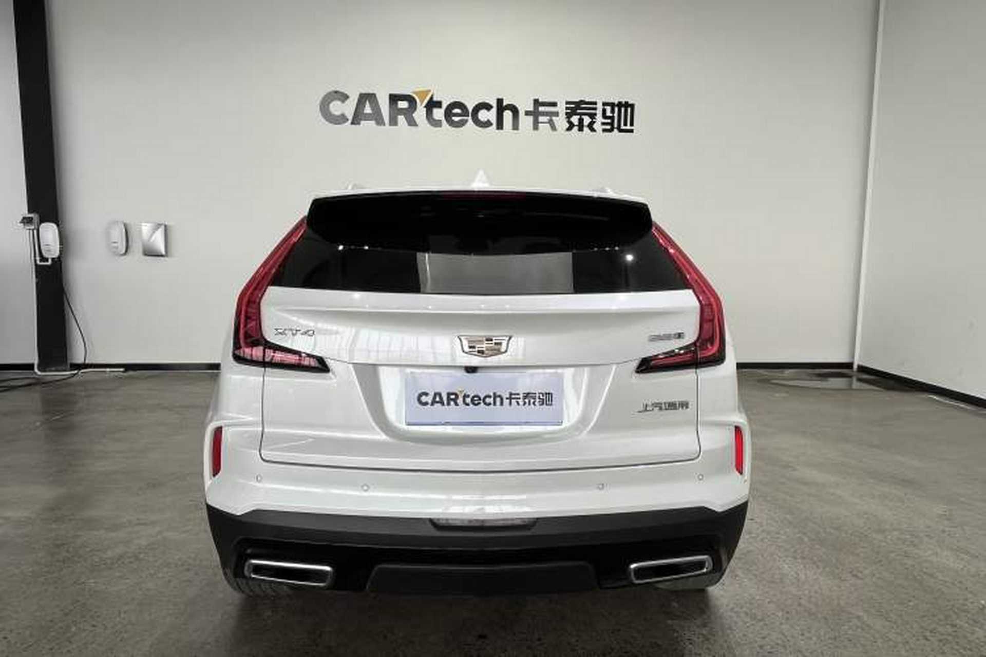 Used Cadillac XT4 2024 28T Two-Wheel-Drive Luxury Version Exterior 5
