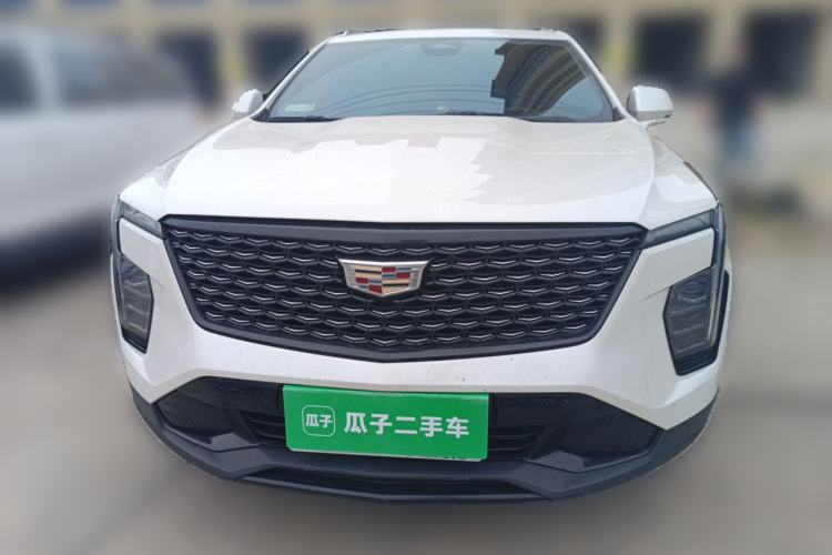 Used Cadillac XT4 2024 28T Two-Wheel-Drive Luxury Version Front