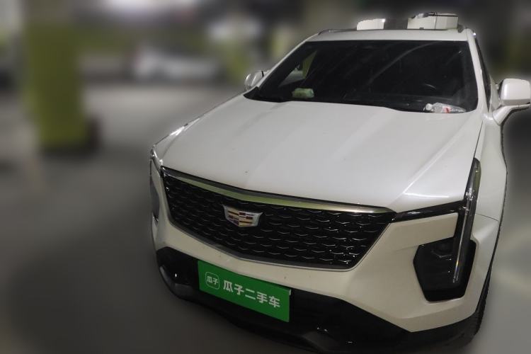 Used Cadillac XT4 2024 28T Two-Wheel-Drive Luxury Version Front
