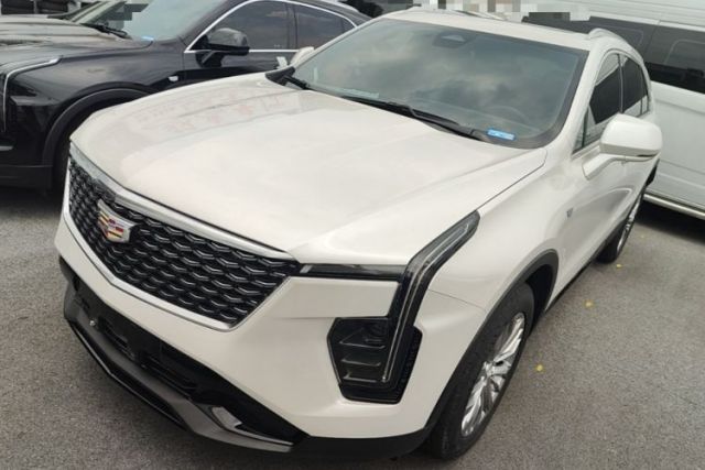 Used Cadillac XT4 2024 28T Two-Wheel-Drive Luxury Version