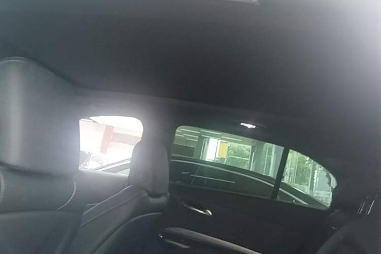 Used Cadillac XT4 2024 28T Two-Wheel-Drive Prestige Version Headliner