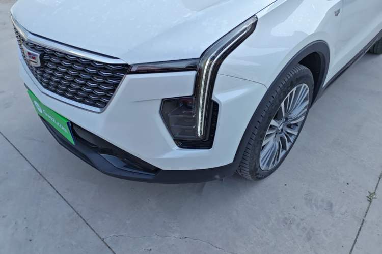 Used Cadillac XT4 2024 28T Two-Wheel-Drive Prestige Version Left Front Headlight