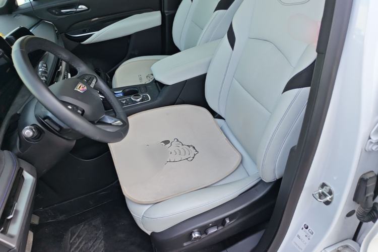 Used Cadillac XT4 2024 28T Two-Wheel-Drive Prestige Version Left Front Seat