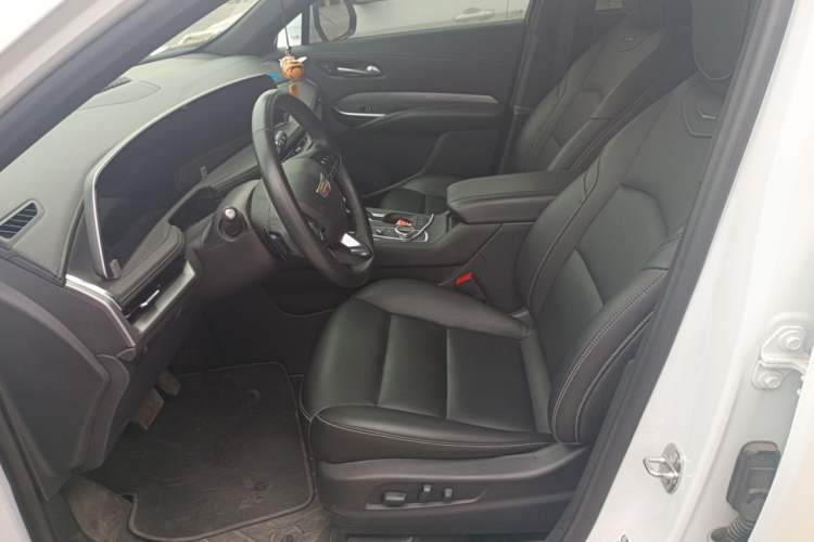 Used Cadillac XT4 2024 28T Two-Wheel-Drive Luxury Version Left Front Seat