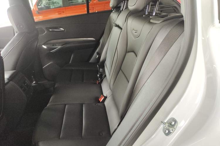 Used Cadillac XT4 2024 Facelift 28T Two-Wheel-Drive Prestige Version Left Rear Seat