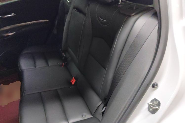 Used Cadillac XT4 2024 28T Two-Wheel-Drive Luxury Version Left Rear Seat