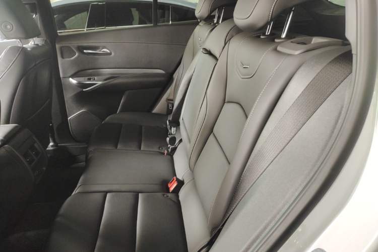 Used Cadillac XT4 2024 Facelift 28T Two-Wheel-Drive Prestige Version Left Rear Seat