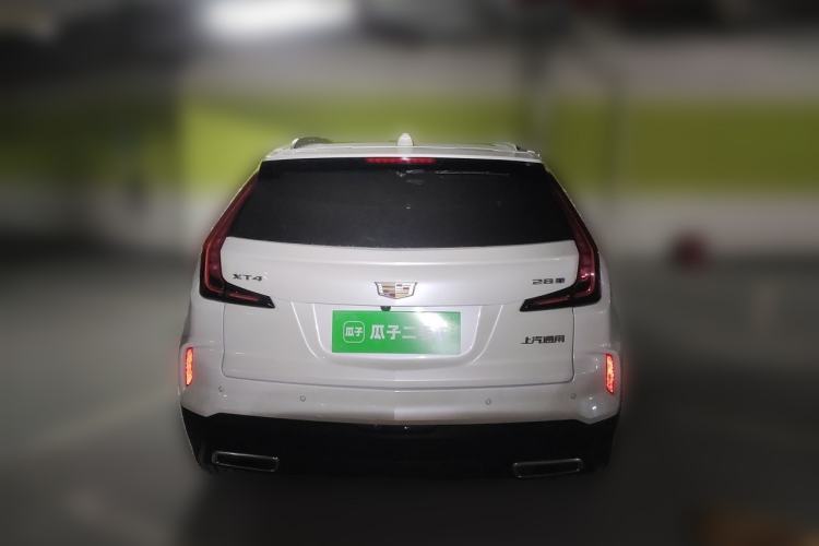 Used Cadillac XT4 2024 28T Two-Wheel-Drive Luxury Version Rear