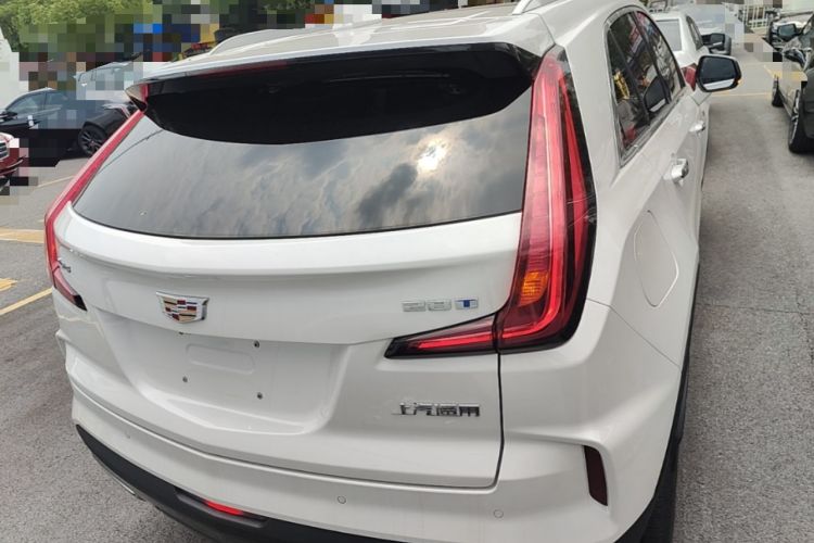 Used Cadillac XT4 2024 28T Two-Wheel-Drive Luxury Version Rear