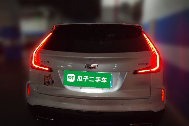 Used Cadillac XT4 2024 28T Two-Wheel-Drive Prestige Version Rear