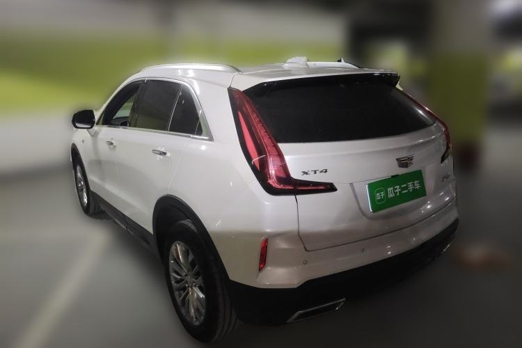 Used Cadillac XT4 2024 28T Two-Wheel-Drive Luxury Version Rear Left 45 Deg