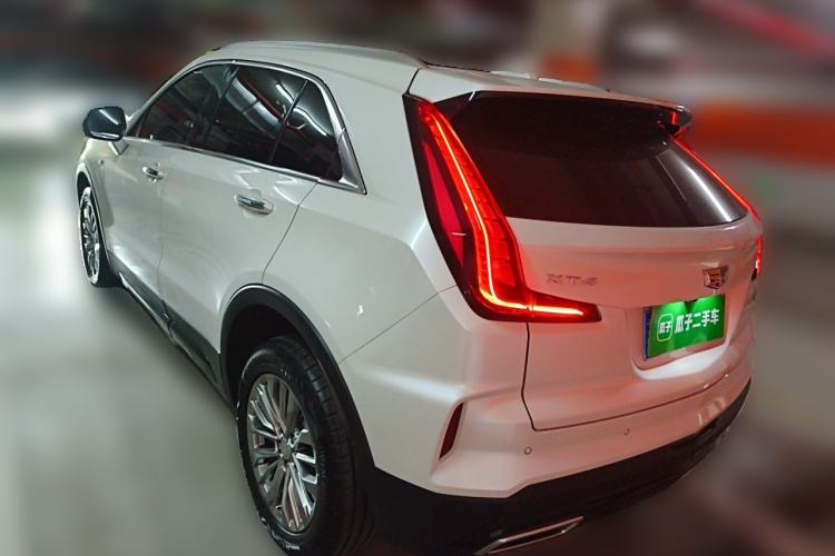 Used Cadillac XT4 2024 28T Two-Wheel-Drive Luxury Version Rear Left 45 Deg