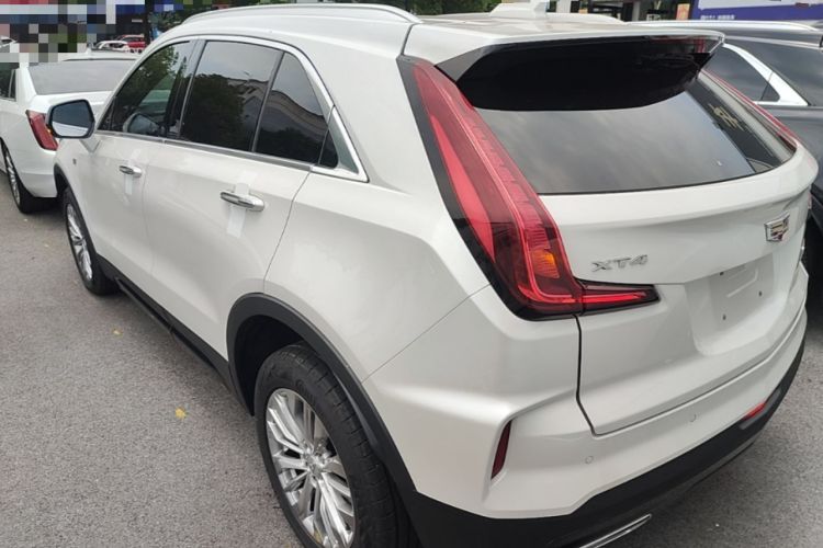 Used Cadillac XT4 2024 28T Two-Wheel-Drive Luxury Version Rear Left 45 Deg