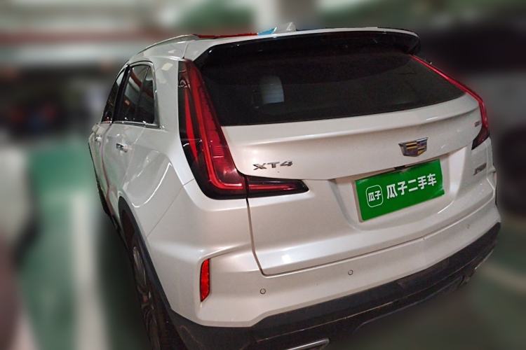 Used Cadillac XT4 2024 28T Two-Wheel-Drive Prestige Version Rear Left 45 Deg