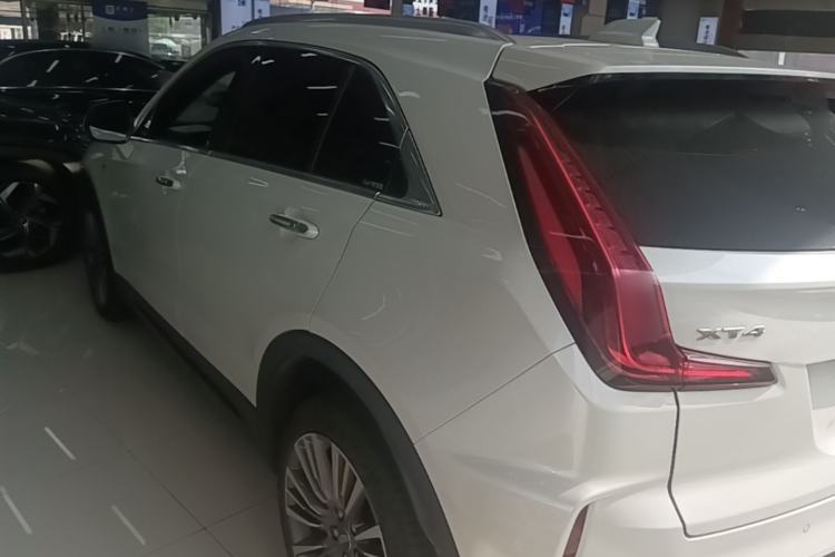 Used Cadillac XT4 2024 28T Two-Wheel-Drive Prestige Version Rear Left 45 Deg