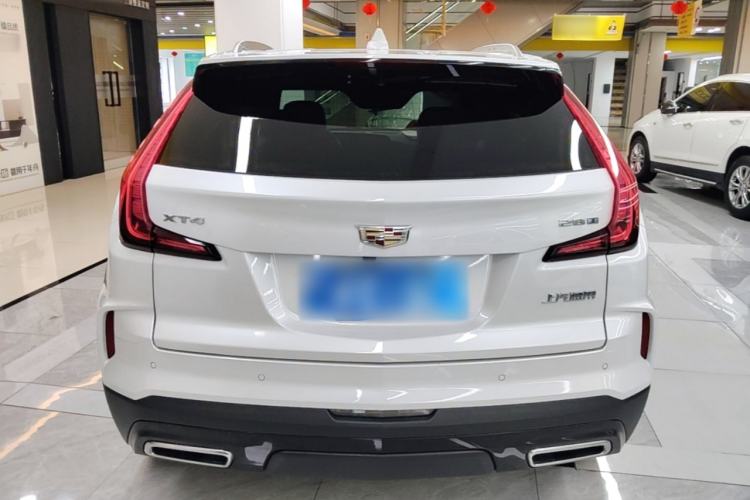 Used Cadillac XT4 2024 28T Two-Wheel-Drive Luxury Version Rear