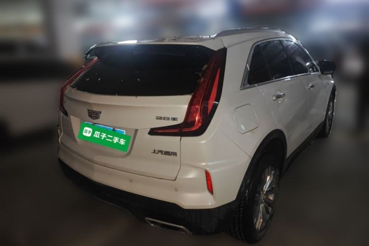 Used Cadillac XT4 2024 28T Two-Wheel-Drive Luxury Version Rear Right 45 Deg