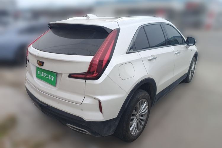 Used Cadillac XT4 2024 28T Two-Wheel-Drive Luxury Version Rear Right 45 Deg