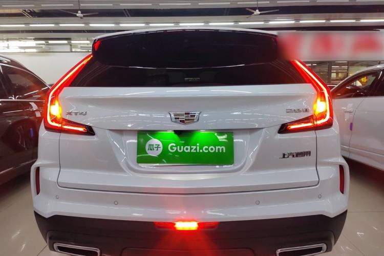 Used Cadillac XT4 2024 28T Two-Wheel-Drive Prestige Version Rear