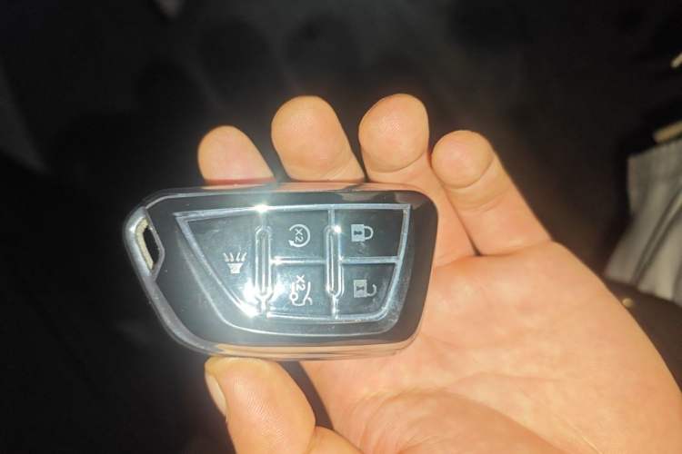 Used Cadillac XT4 2024 28T Two-Wheel-Drive Luxury Version Vehicle Key
