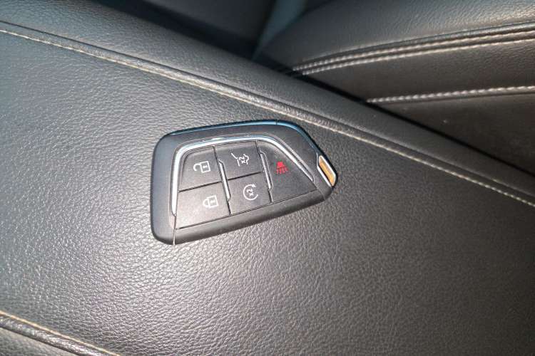 Used Cadillac XT4 2024 28T Two-Wheel-Drive Luxury Version Vehicle Key