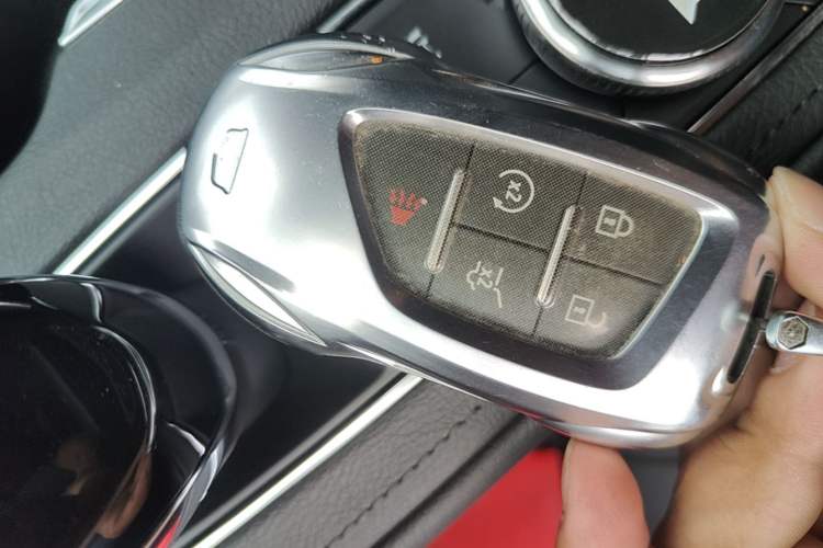 Used Cadillac XT4 2024 28T Two-Wheel-Drive Luxury Version Vehicle Key