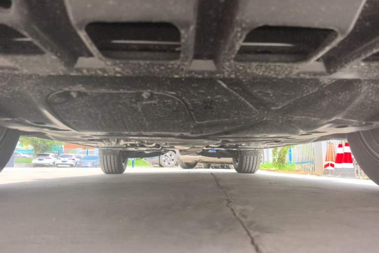 Used Cadillac XT4 2026 Model 28T Luxury Version Chassis Front