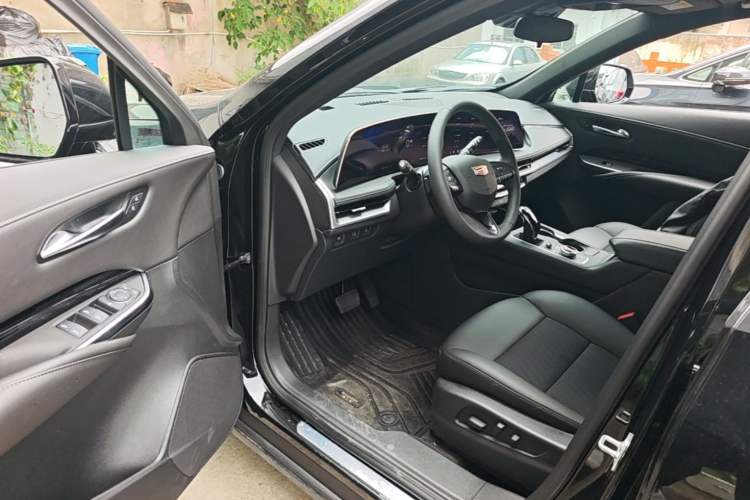 Used Cadillac XT4 2026 Model 25T Urban Version Driver Seat