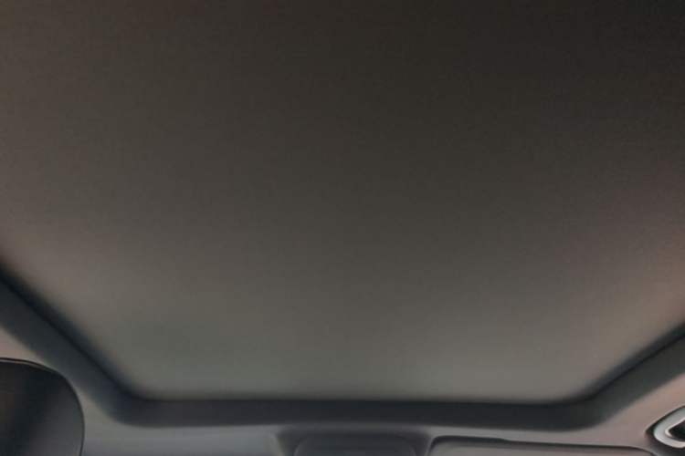Used Cadillac XT4 2026 Model 25T Urban Version Headliner