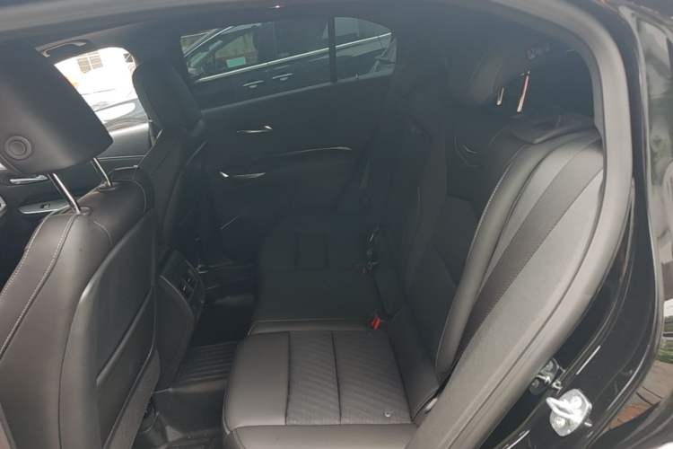 Used Cadillac XT4 2026 Model 25T Urban Version Left Rear Seat
