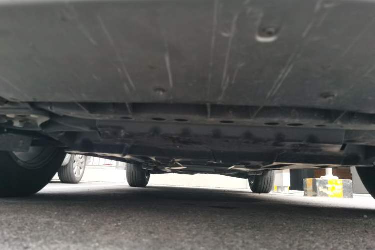 Used Cadillac XT5 2024 2.0T Two-Wheel Drive Fashion Edition Chassis Front